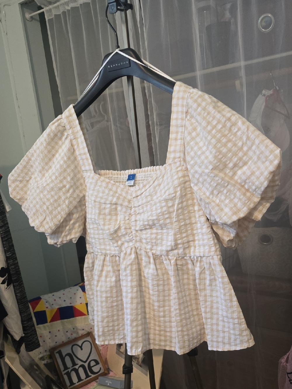 Old Navy Puff-Sleeve Smocked Babydoll Blouse Tan Gingham Large